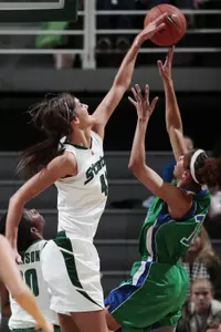 Senior Allyssa DeHaan becomes the first Spartan to be recognized by the Big Ten Conference this season.