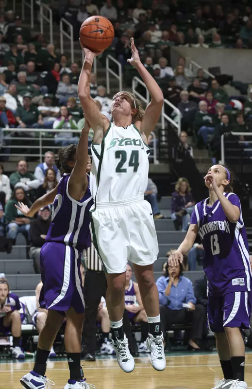 Freshman Courtney Schiffauer tallied 12 points, including a season-best two 3-pointers, in the Spartans' 63-50 win at Illinois.