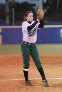 <i>Pitcher Lauren Kramer recorded her third win of the season</i>