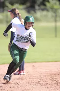 Sophomore Jessica Bracamonte