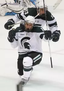Brett Perlini celebrates his second-period tally