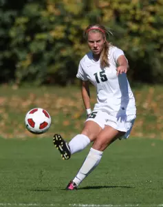 Freshman midfielder Kelsey Mullen