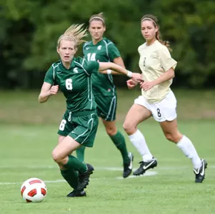 Junior midfielder Megan Pines