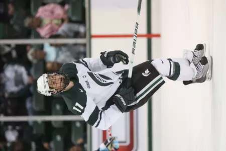 Brett Perlini had a pair of first-period scores