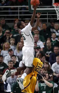 Durrell Summers scored 14 of his 19 points in the second half.