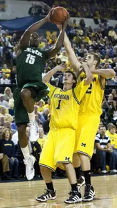Durrell Summers averaged 17.0 points in two wins last week.