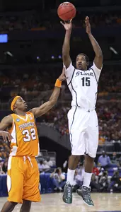 Durrell Summers scored 21 points, including four 3-pointers, in the Midwest Regional Final against Tennessee.