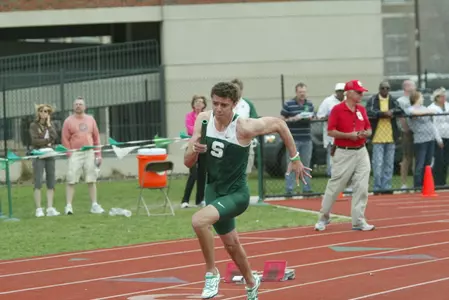 Keenan Michael joined the 4x400m relay team in its first-place finish of 3:15.74.