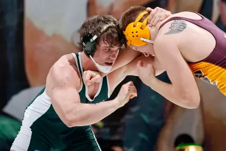 Tyler Dickenson won both of his matches last weekend and is tied for the team lead with 19 wins.