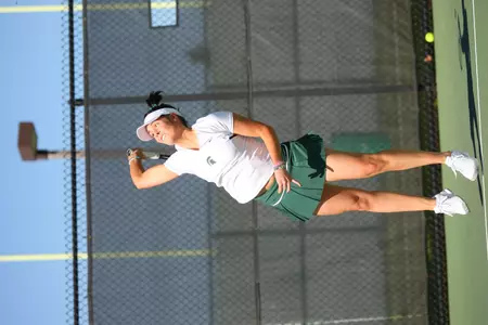 Sophomore Amy Barton went 2-0 in both doubles and singles today against Cleveland State.