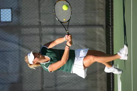 Freshman Valentina Rusakova recorded a singles victory against Toledo.