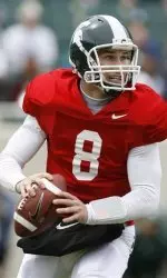 Kirk Cousins completed 22-of-29 passes for 285 yards and three scores to lead the Green to a 24-10 victory over the White in Saturday's spring game.