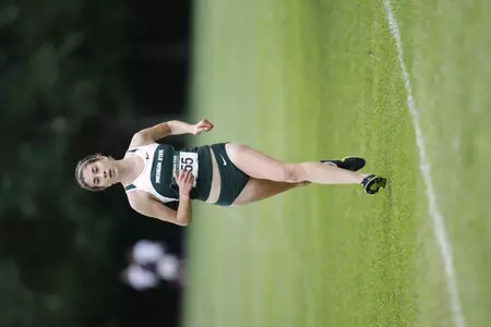Freshman Julia Otwell paced the Spartans at the Roy Griak Invitational with a time of 21:14.5.