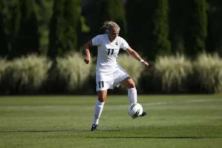 Laura Heyboer scored her nation's-best 15th goal of the season