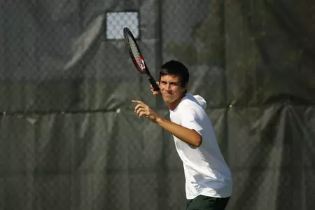 Senior Ronnie Hulewicz picked up an easy singles win on court 2 with a 6-2, 6-1 score over Miss. State's Chaudry.