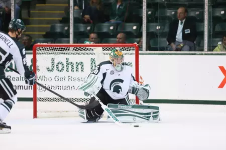 Jake Hildebrand made his collegiate debut against Minnesota