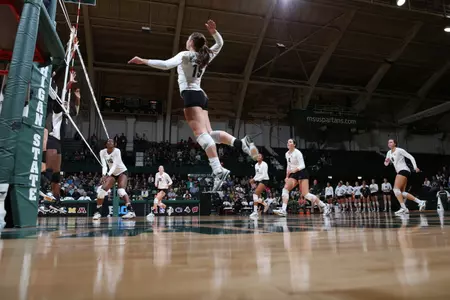 Lauren Wicinski led MSU with 18 kills in the match.