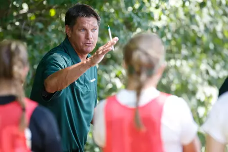 Head Coach Tom Saxton