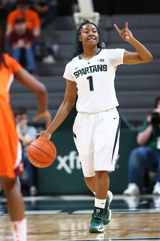 Senior Jasmine Thomas led the Spartans with 14 points, eight assists and five steals this afternoon over Robert Morris.