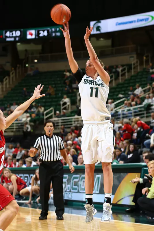 Junior Annalise Pickrel scored seven of the first 11 points, as MSU opened a 13-0 lead over the first four and a half minutes.
