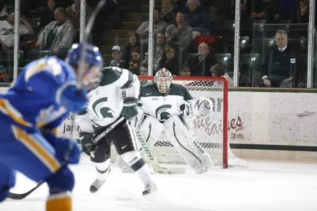 Will Yanakeff made 30 saves against Notre Dame