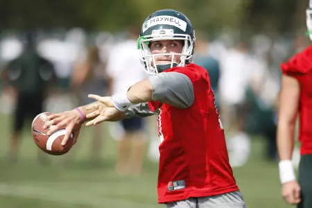 Andrew Maxwell was voted a 2012 team captain by his teammates.