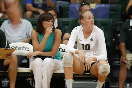 Head coach Cathy George became the 34th active coach to reach 500 career wins.