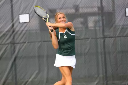 Katarina Lingl owns a 2-0 record on court five this season.
