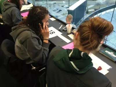 Spartan women's basketball junior Klarissa Bell take part in the Spartan Fund Thank-A-Thon.
