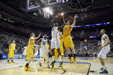 Derrick Nix finished with a career-high 15 rebounds.