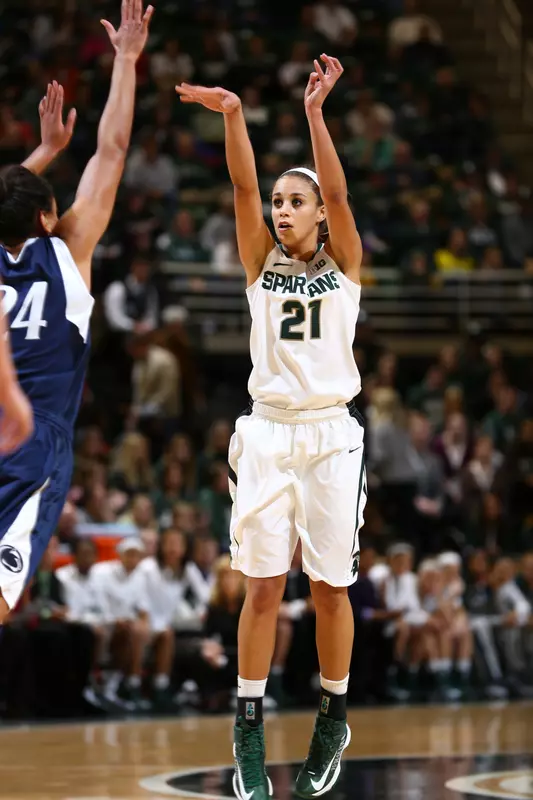 Junior Klarissa Bell earned All-Big Ten honors for the first time in her career on Monday.