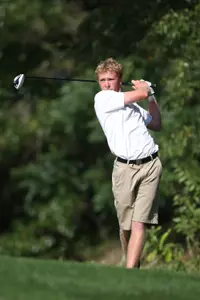 Sophomore Jon Finley leads the Colleton River Collegiate by one shot after the first round.