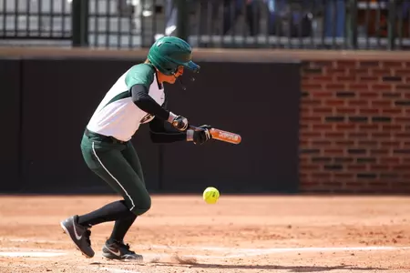 McKinzie Freimuth posted two RBIs on the first day of the FAU Invitational.