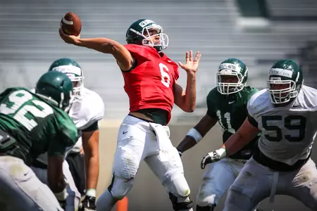 Damion Terry was 10-of-14 passing for 240 yards and three touchdowns as the offense defeated the defense, 37-36, in the second jersey scrimmage of preseason camp.