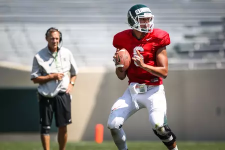 Damion Terry helped lead the offense to a 37-36 victory over the defense in the second preseason scrimmage on Saturday.