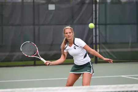Meyers posted a 6-3 singles record during the fall schedule.