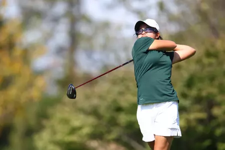 Jenny Sritragul shot a 1-over-par 73 in the first round of the Tar Heel Invitational.