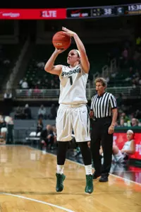 Sophomore Tori Jankoska had 14 points in her collegiate debut last season at Notre Dame.