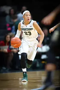 Aerial Powers had her fourth-straight double-double tonight.