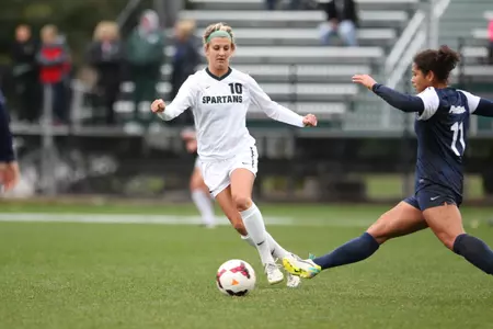 Senior Midfielder Megan Marsack