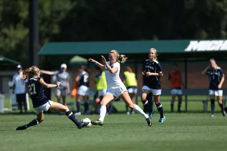 Junior Jessica Kjellstrom