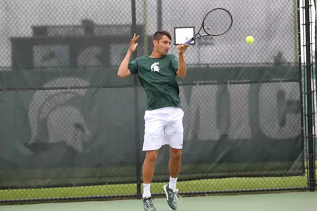 Jadun took his opponent to three sets.