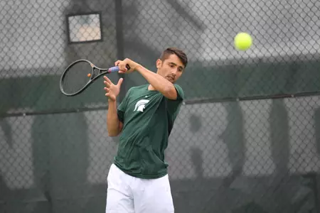 Jadun won his two matches on the day.