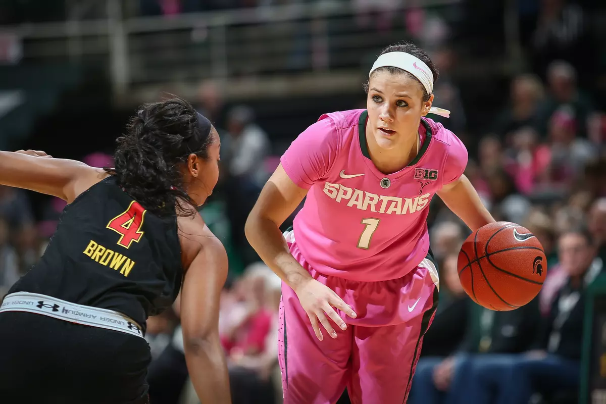 Sophomore Tori Jankoska scored 26 points in the Spartans' regular-season finale Saturday.