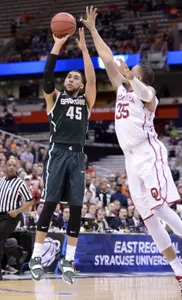 Denzel Valentine's second half powered the Spartans, as he scored 13 of his 18 points in the period.