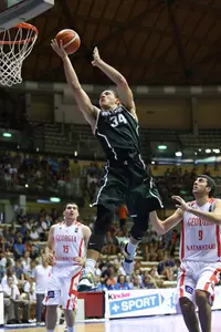 Gavin Schilling led MSU with 17 points and nine rebounds against the Georgia Senior National Team on Sunday.