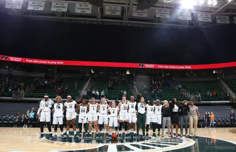 Women's Basketball Team Photo
