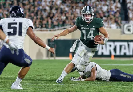 NCAA Football: Utah State at Michigan State