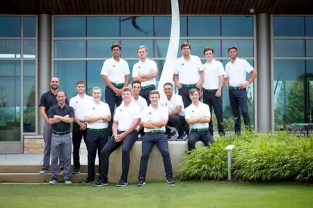 2018-19 men's golf team photo
