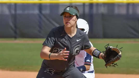 MIAMI, FL - FEBRUARY 9: Michigan State University vs Syracuse University softball during the Felsberg Invitational on February 9, 2020 in Miami, Florida. (Photo by Eric Espada/Michigan State University)